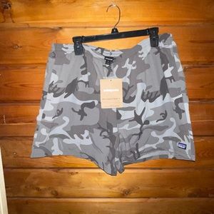 mens 5” patagonia baggies